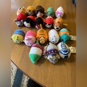 Tsum Tsum plush total of 18